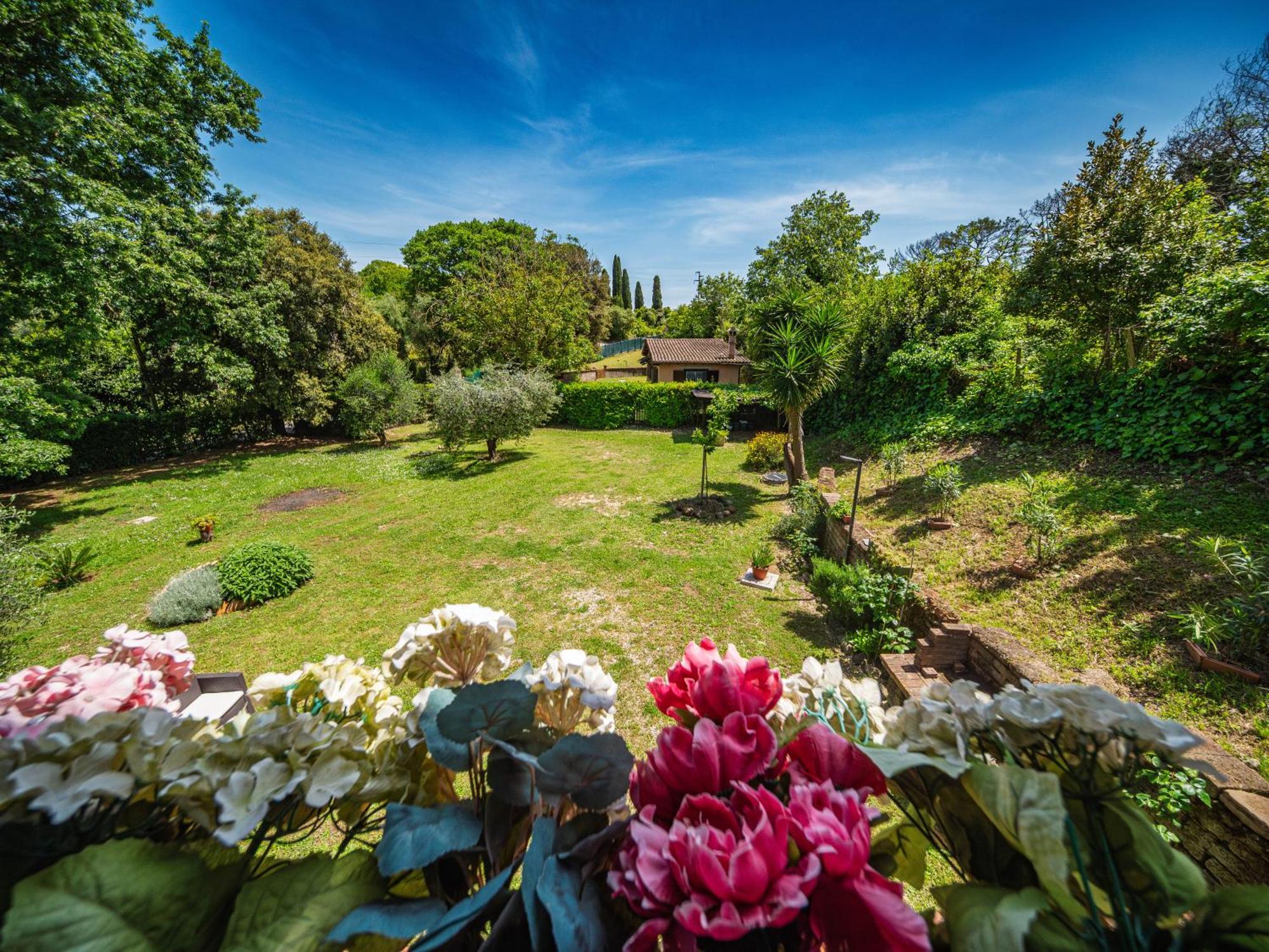 Il Lago Bracciano  Bagian luar foto